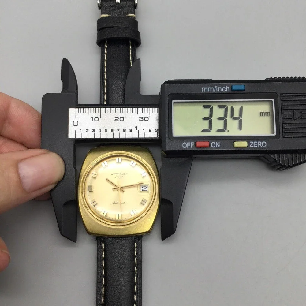 Vintage Wittnauer Geneve Mens Watch 33mm Champagne Dial Auto Date Black Leather